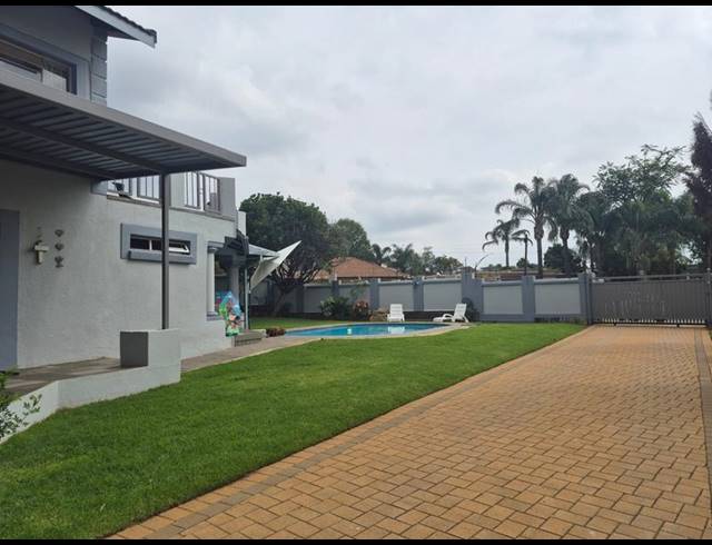 4 BEDROOM HOUSE FOR SALE IN HIGHVELD